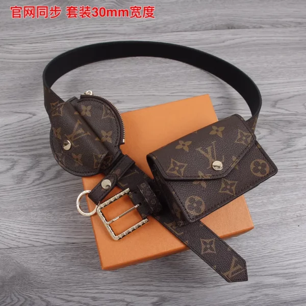 Louis Vuitton belt