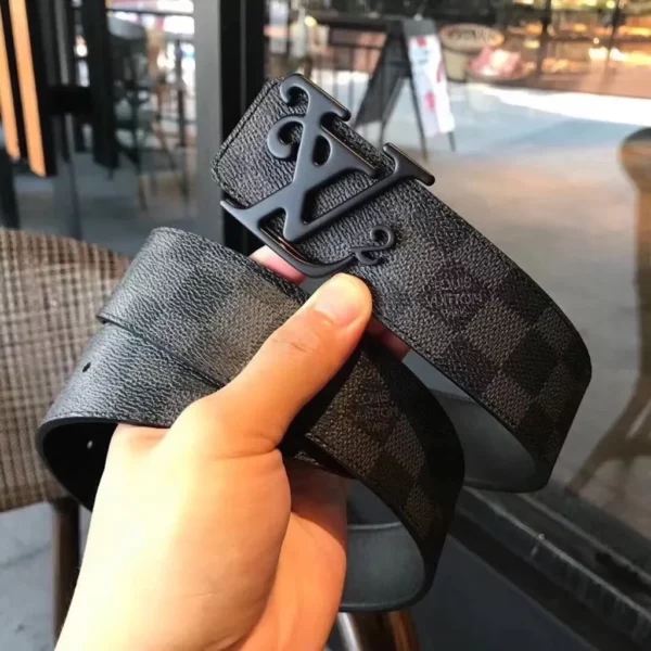 Louis Vuitton belt