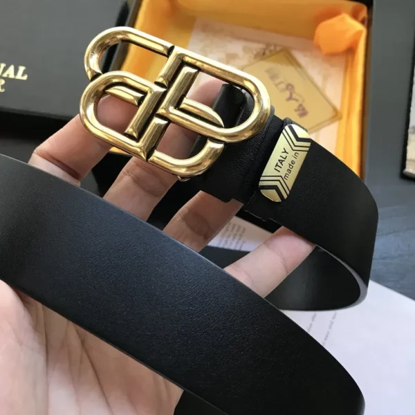 Balenciaga belt