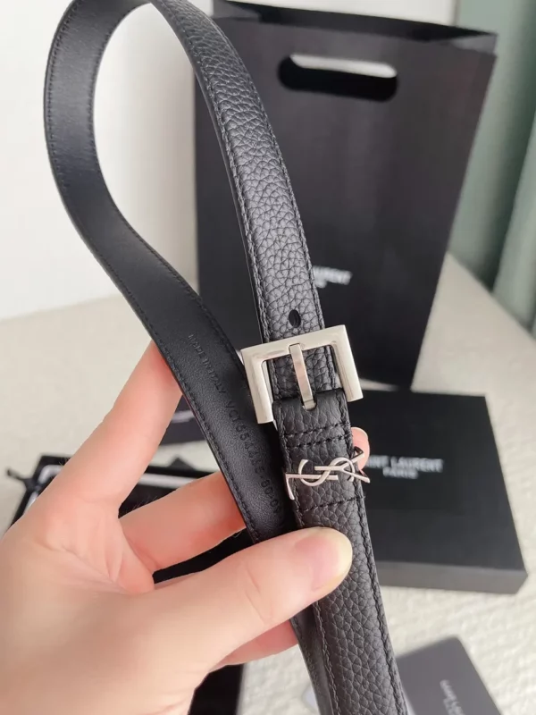 Saint Laurent belt