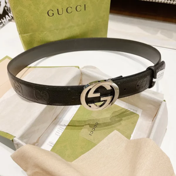 Gucci belt