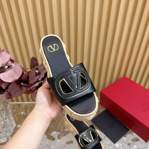 Valentino shoes - Reps shoes