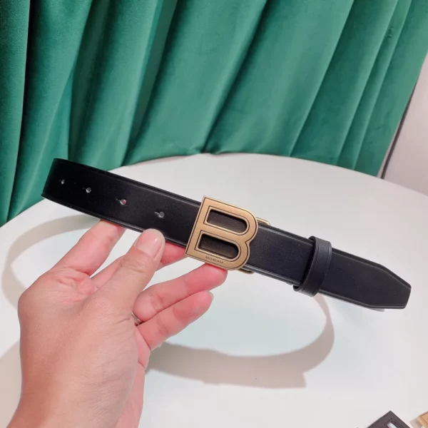 Balenciaga belt