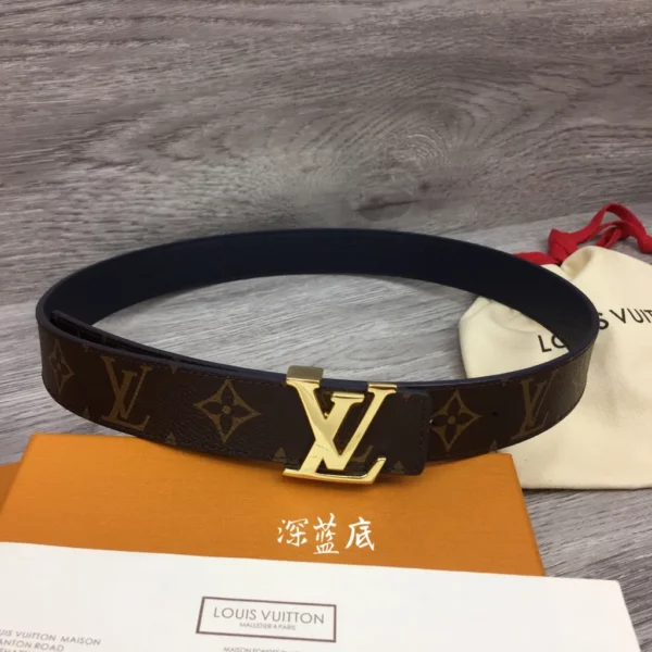 Louis Vuitton belt