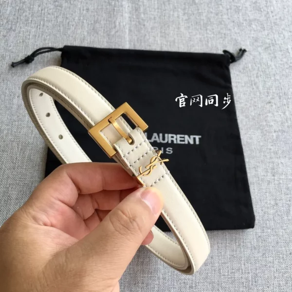 Saint Laurent belt