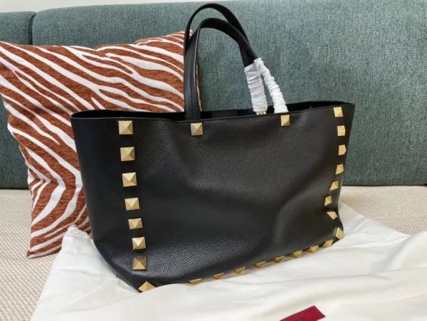 Valentino bag - rep bags