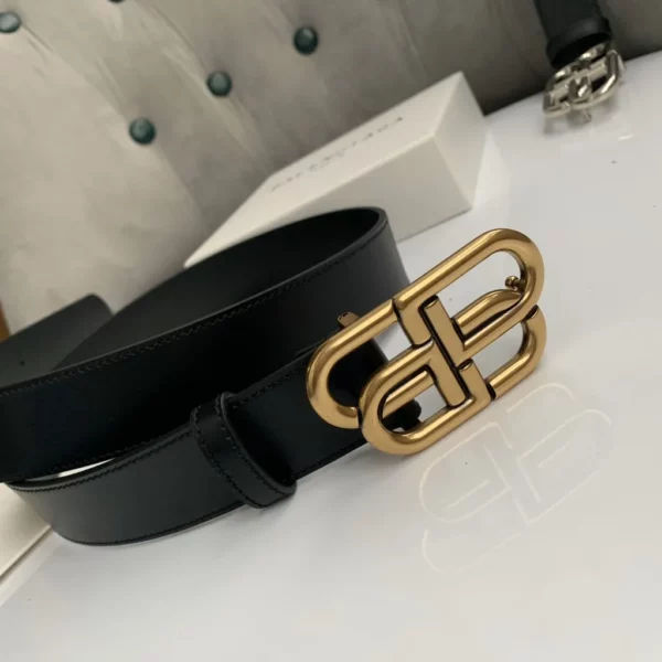 Balenciaga belt