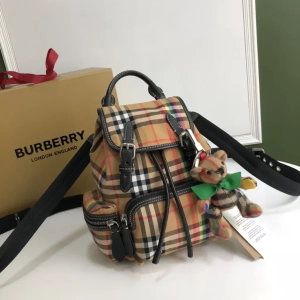 Burberry bag - rep bags