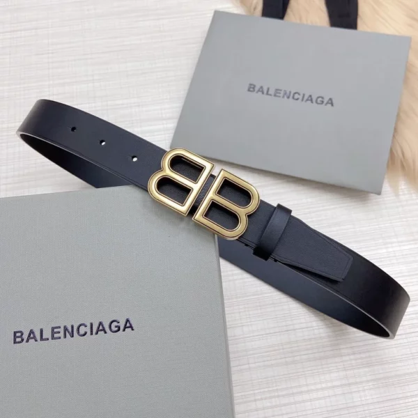 Balenciaga belt