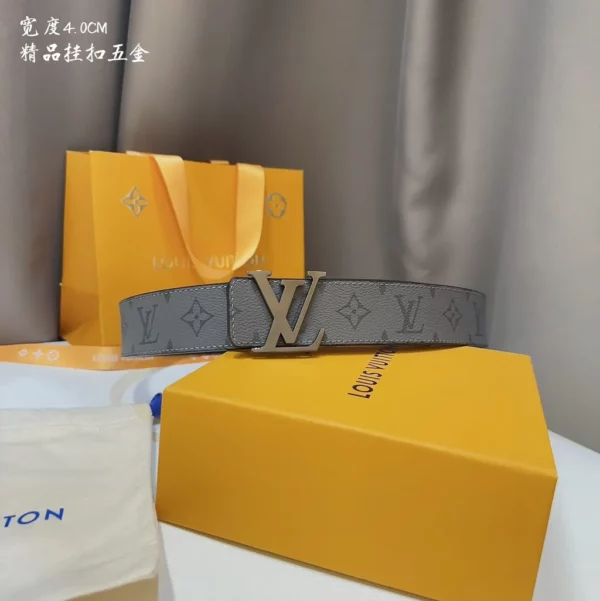 Louis Vuitton belt