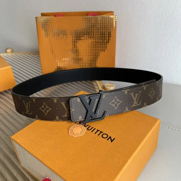 Louis Vuitton belt