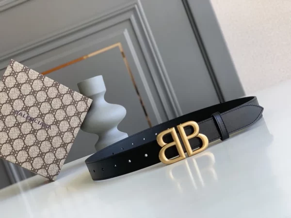 Balenciaga belt