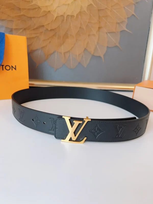 Louis Vuitton belt