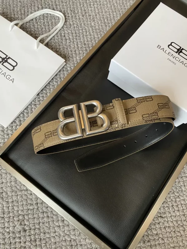 Balenciaga belt