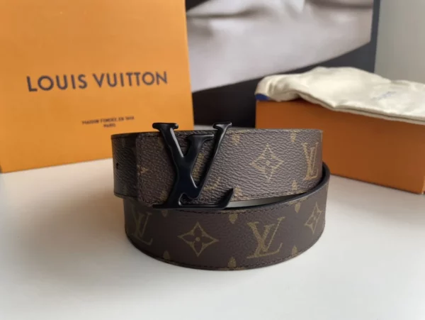 Louis Vuitton belt