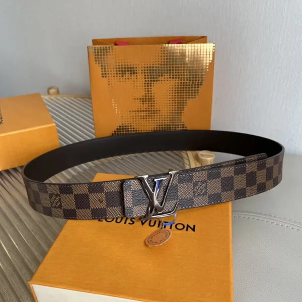 Louis Vuitton belt