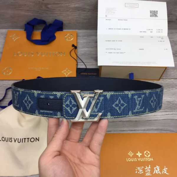 Louis Vuitton belt