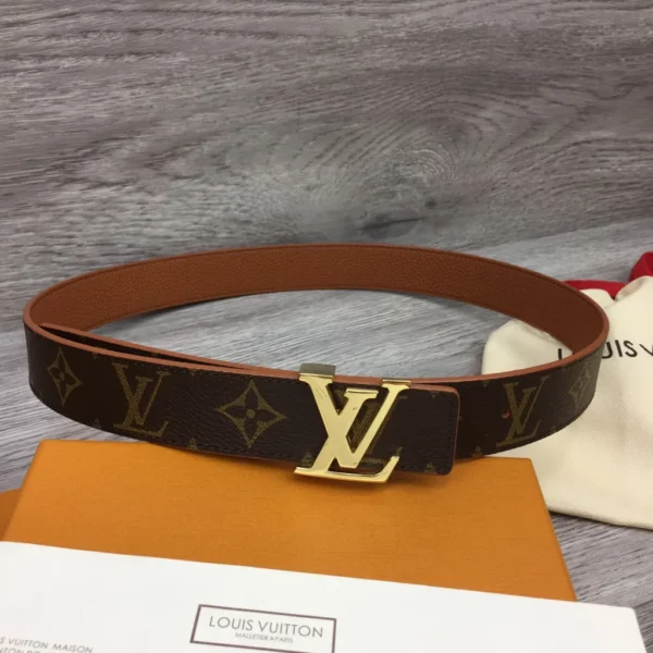 Louis Vuitton belt