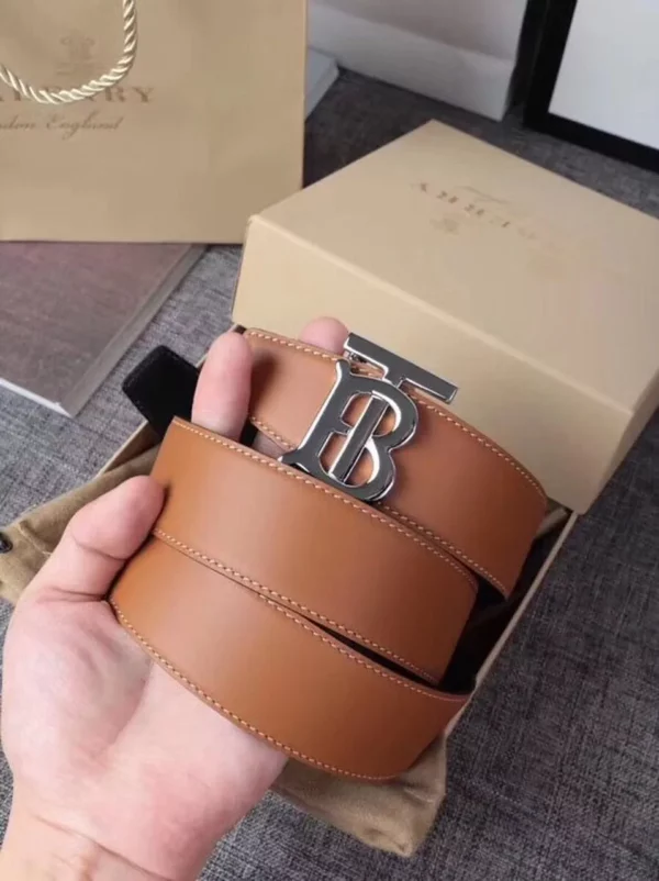 Burberry belt