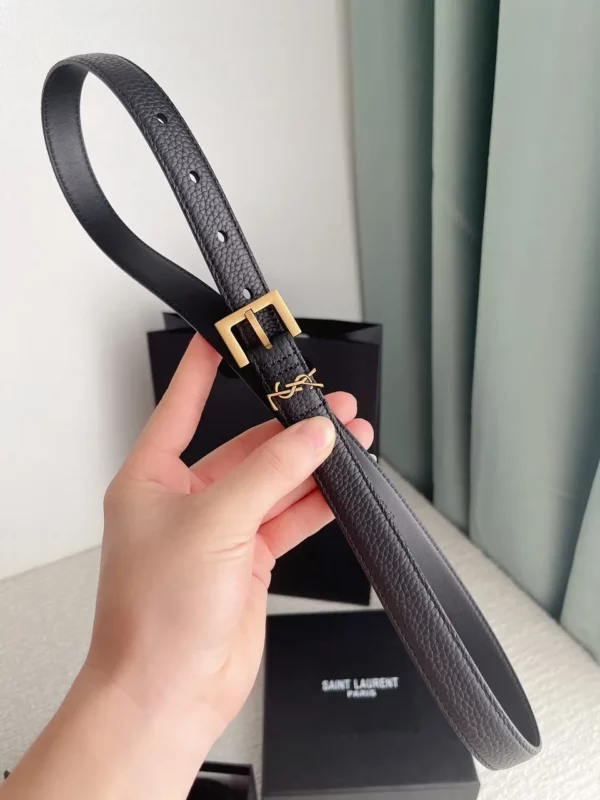 Saint Laurent belt