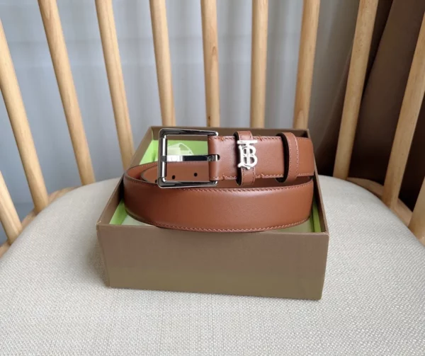 Burberry belt