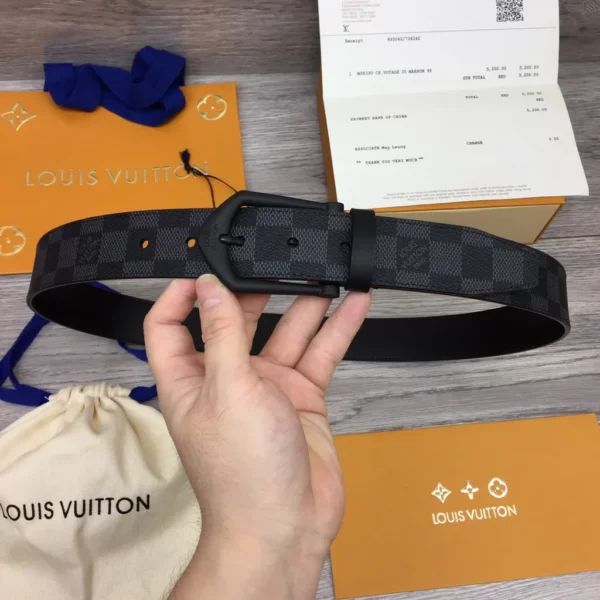 Louis Vuitton belt