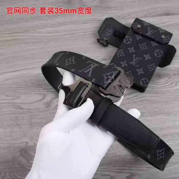 Louis Vuitton belt