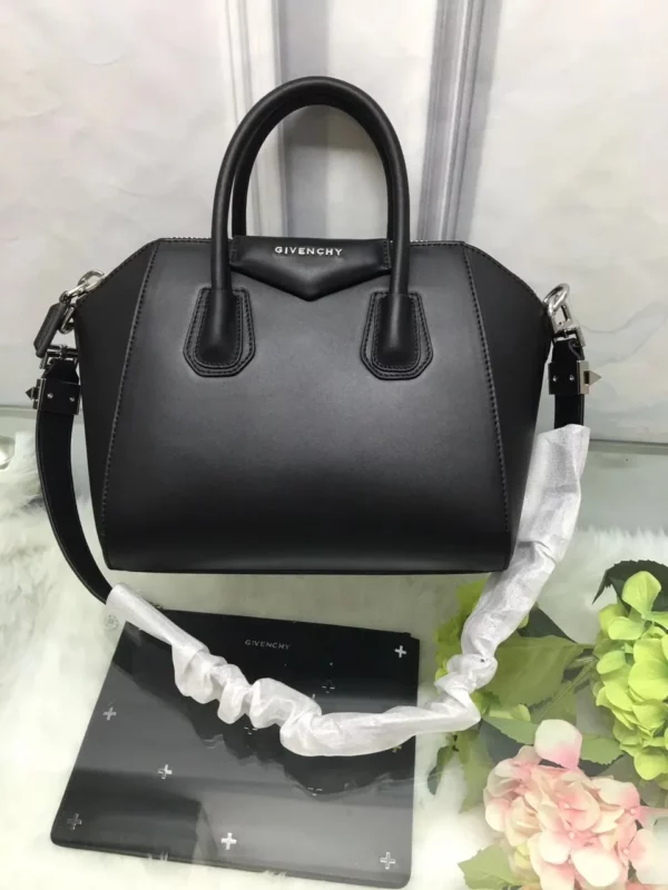 Givenchy bag - rep bags