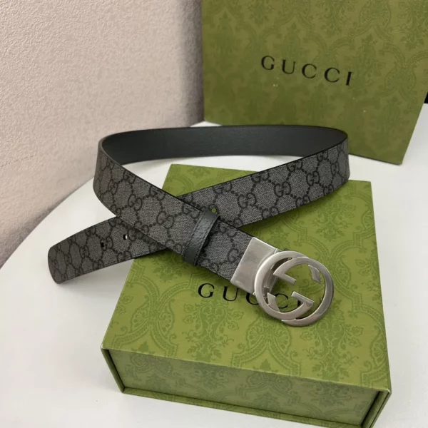 Gucci belt