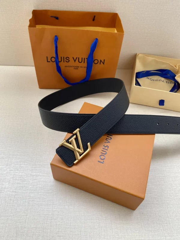 Louis Vuitton belt