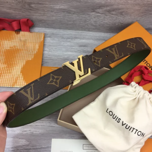 Louis Vuitton belt