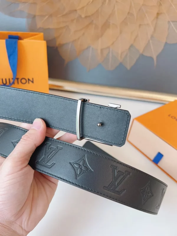 Louis Vuitton belt