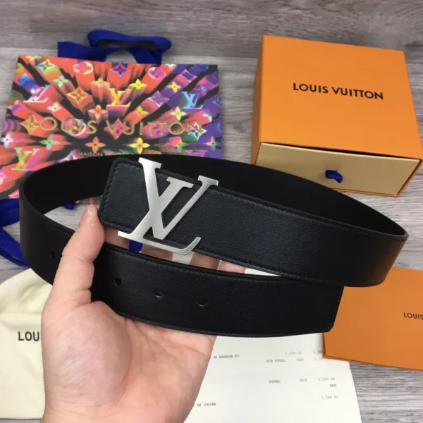 Louis Vuitton belt