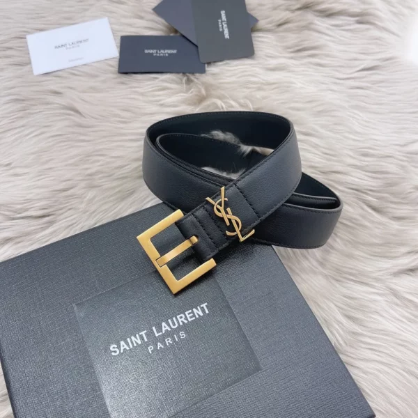 Saint Laurent belt