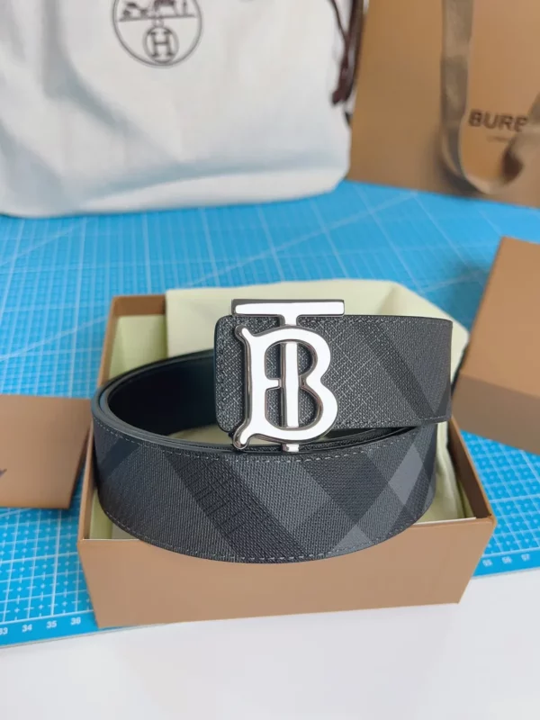 Burberry belt