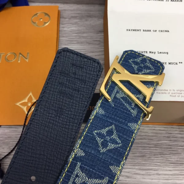 Louis Vuitton belt