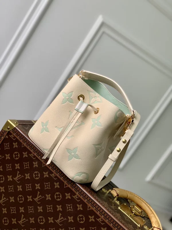 Louis Vuitton bag - louis vuitton replica bags