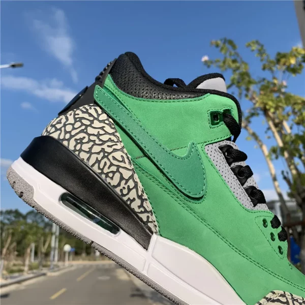 Air Jordan 3 Tinker Oregon Ducks PE - 2018-12-24 - Replica shoes