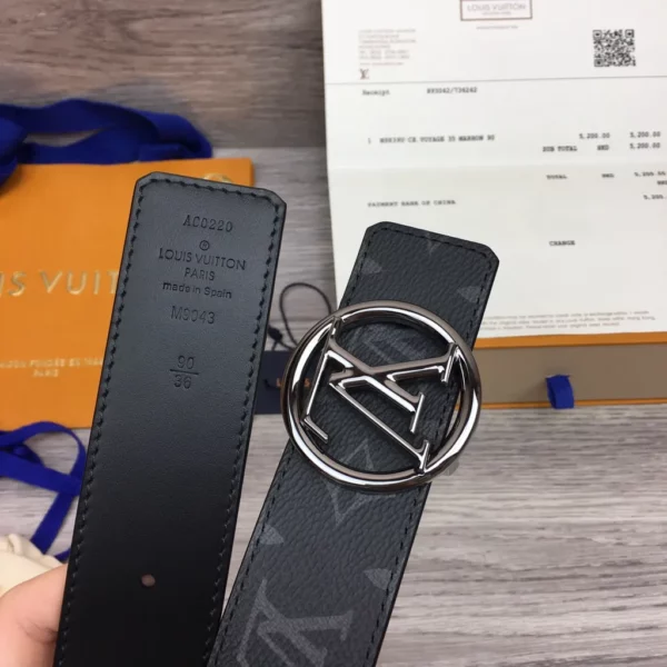 Louis Vuitton belt