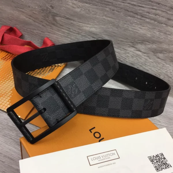 Louis Vuitton belt