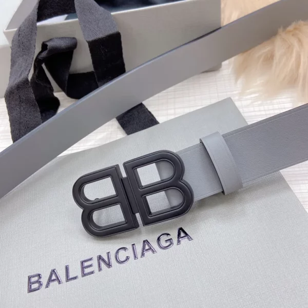 Balenciaga belt