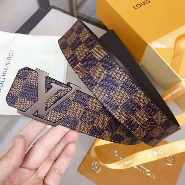 Louis Vuitton belt