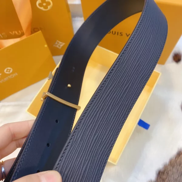 Louis Vuitton belt