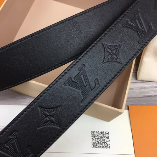 Louis Vuitton belt