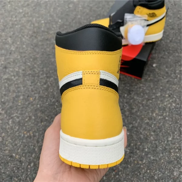 Air Jordan 1 Yellow Toe - 2019-04-21 - Replica shoes