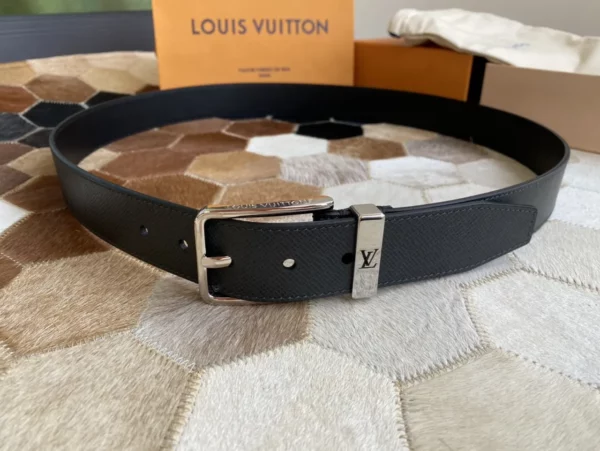 Louis Vuitton belt