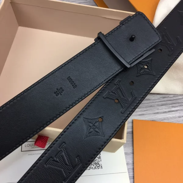 Louis Vuitton belt