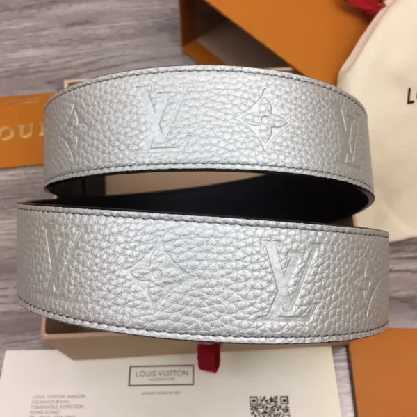 Louis Vuitton belt