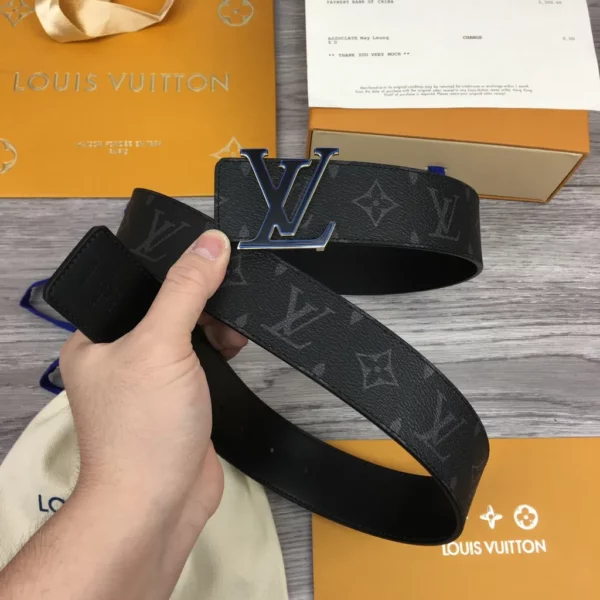 Louis Vuitton belt