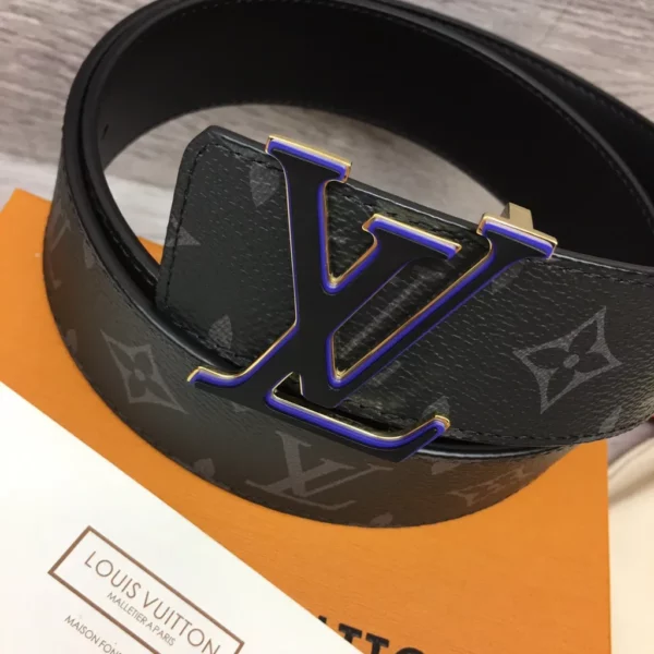 Louis Vuitton belt